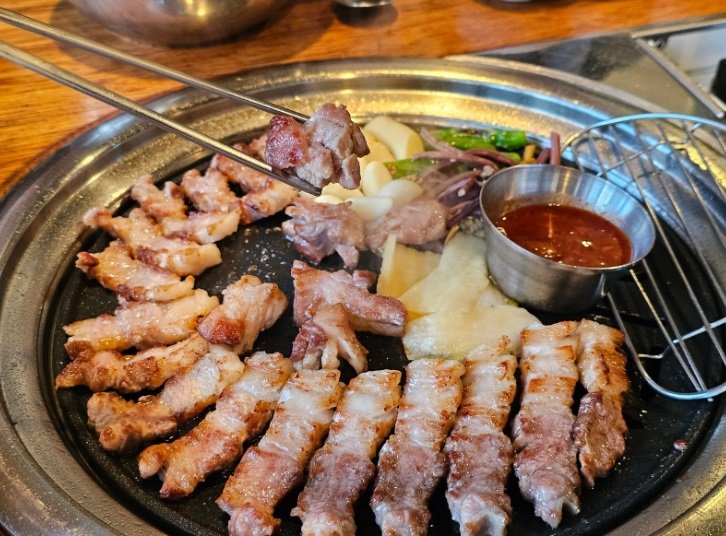 Hot Pot,Interactive Dining,Falls Church VA,Family Friendly